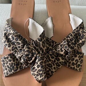 NWT: Cheetah Fabric Cross Bow Sandals From Target- A New Day, SZ 8